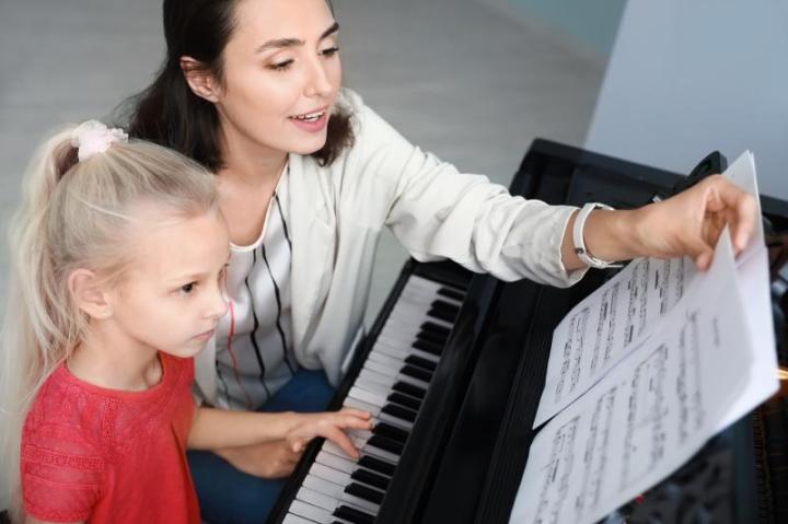 How Can I Enroll at a US School From Japan?, Japan<br/>What Is The Enrollment Procedure For A Japanese Student to a US Private School?, Japan<br/>What Is The Enrollment Process As A Foreign Student to a US School?, Japan